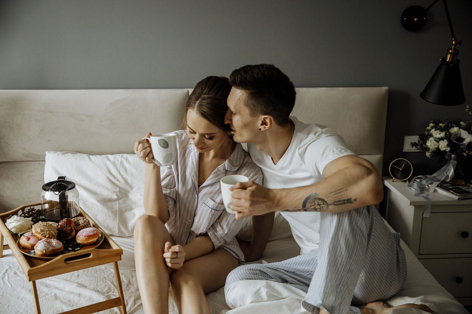 Editorial wedding morning scene by London wedding photographer Tanya Bogdan.