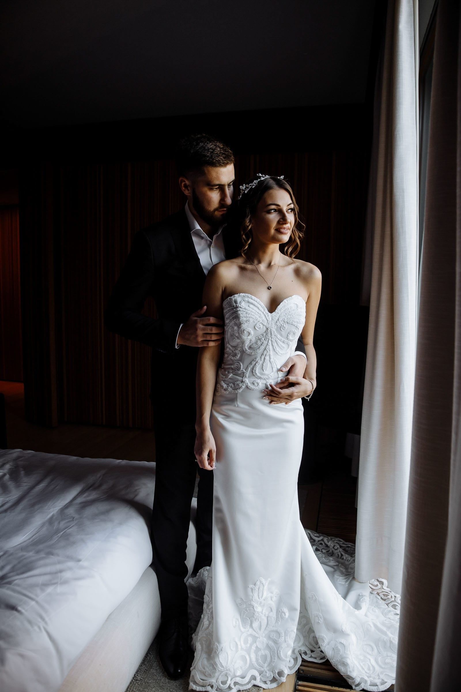 Intimate documentary wedding photography by Tanya Bogdan, Southwest wedding photographer.