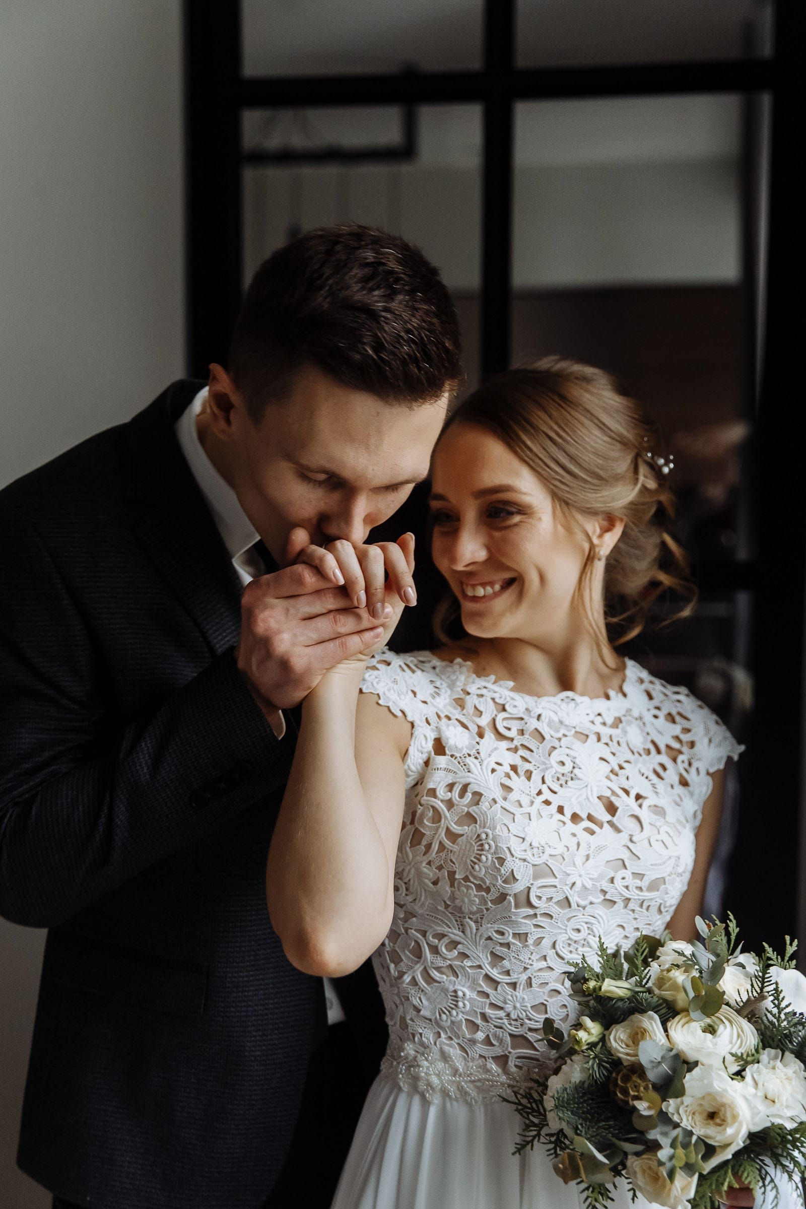 Romantic wedding portrait with natural chemistry by Tanya Bogdan.