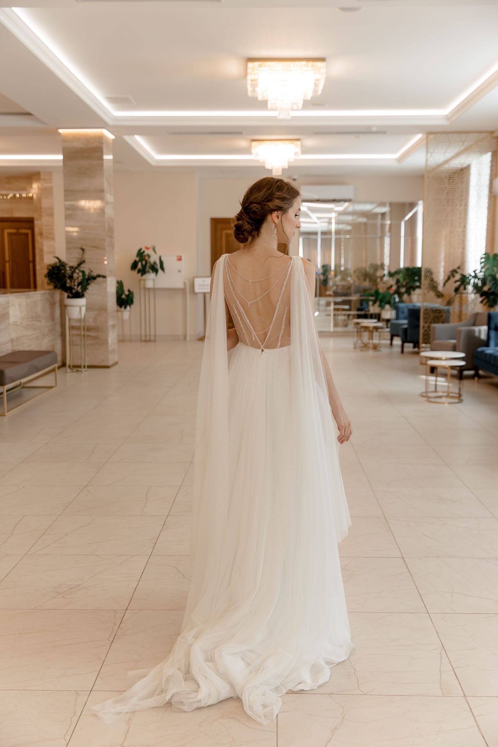 Elegant bride and groom portraits captured by Devon wedding photographer Tanya Bogdan.