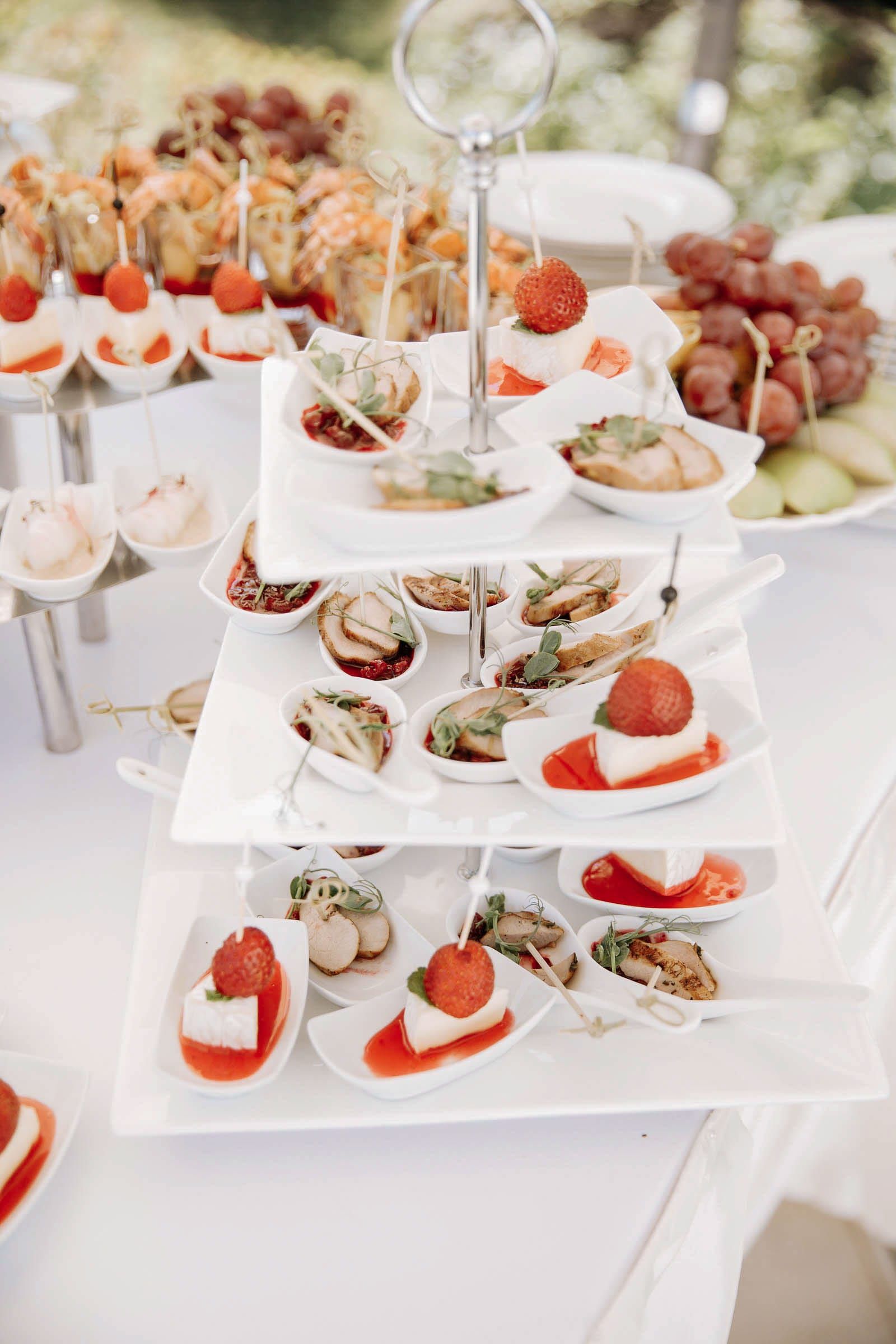 Artistic detail shot of gourmet canapes from London documentary wedding photographer Tanya Bogdan.