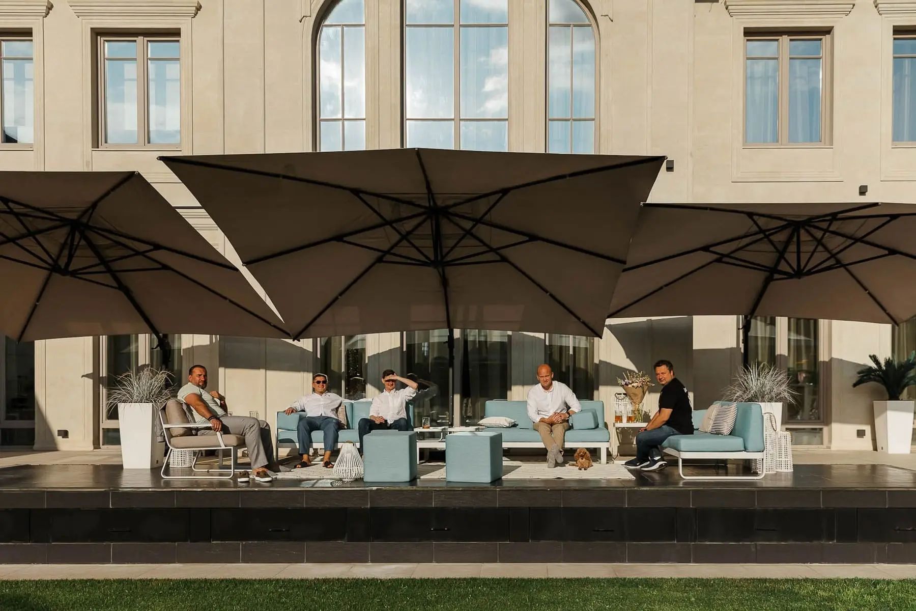 A wide shot of a luxury residential garden event, photographed by Plymouth photographer Tanya Bogdan.