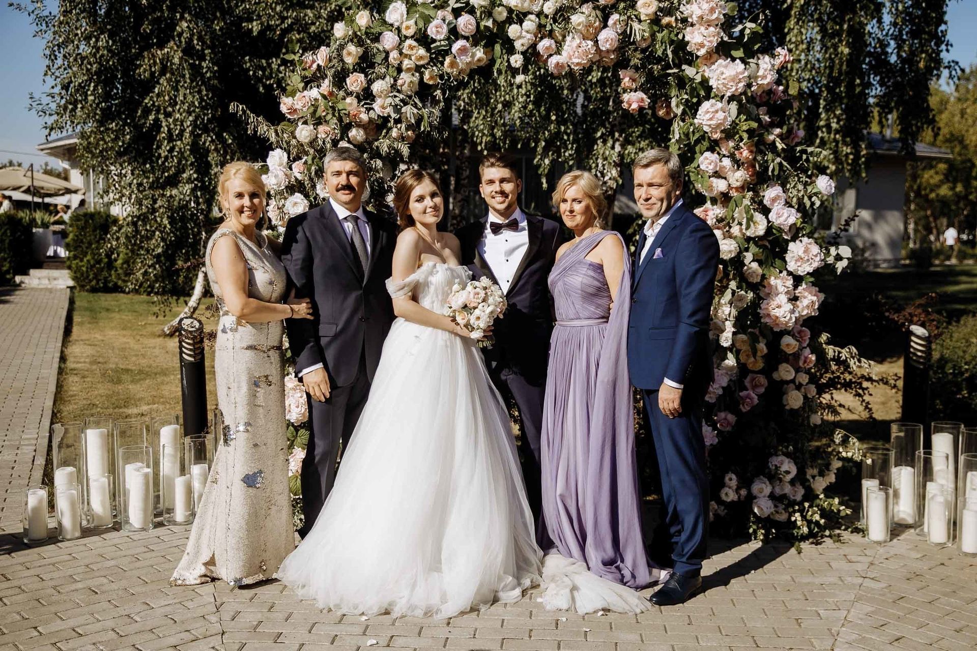 An editorial family group portrait, by a Bude wedding photographer, Tanya Bogdan.