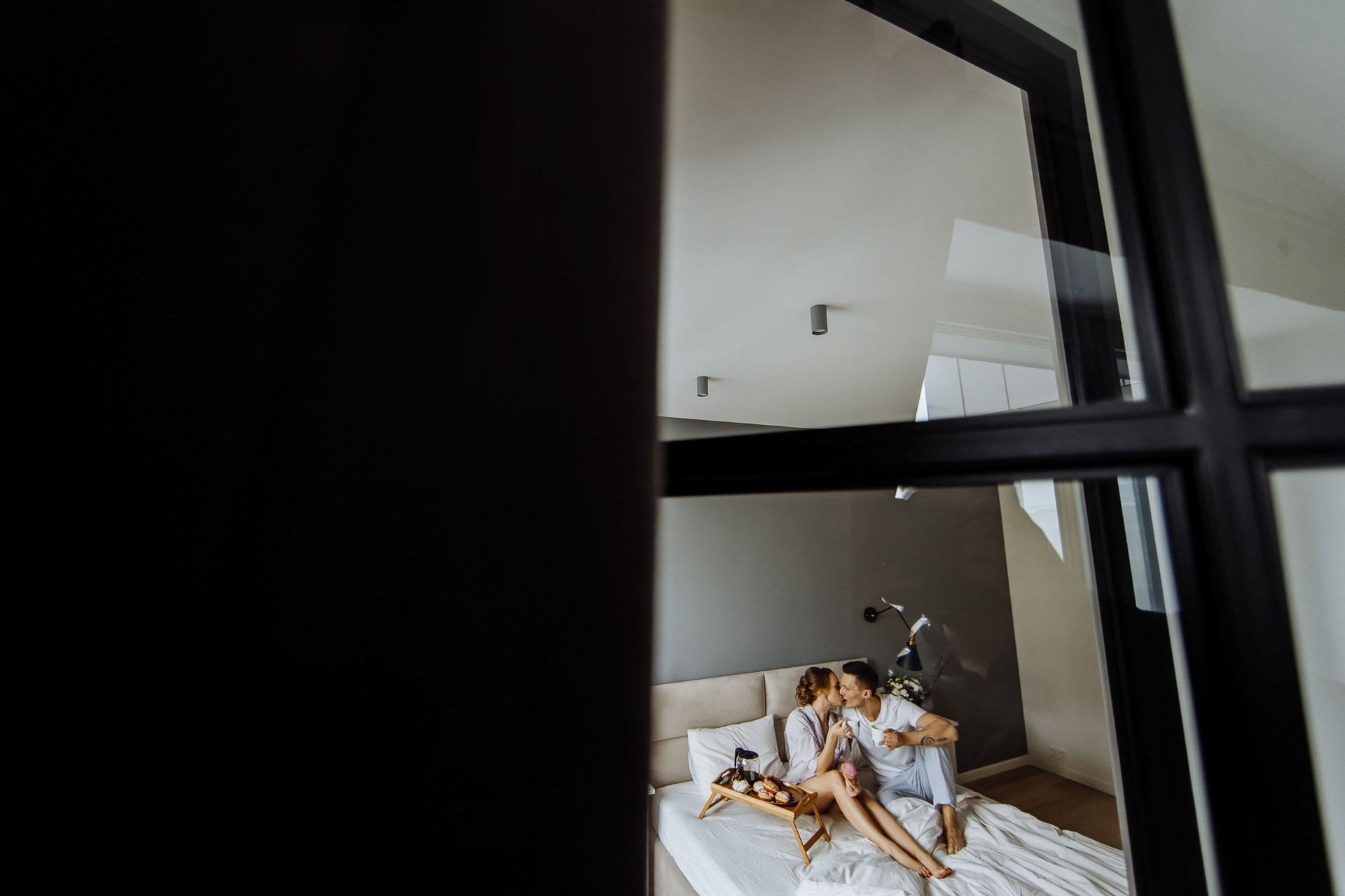 Documentary wedding photography of a couple's morning meal together by Tanya Bogdan.