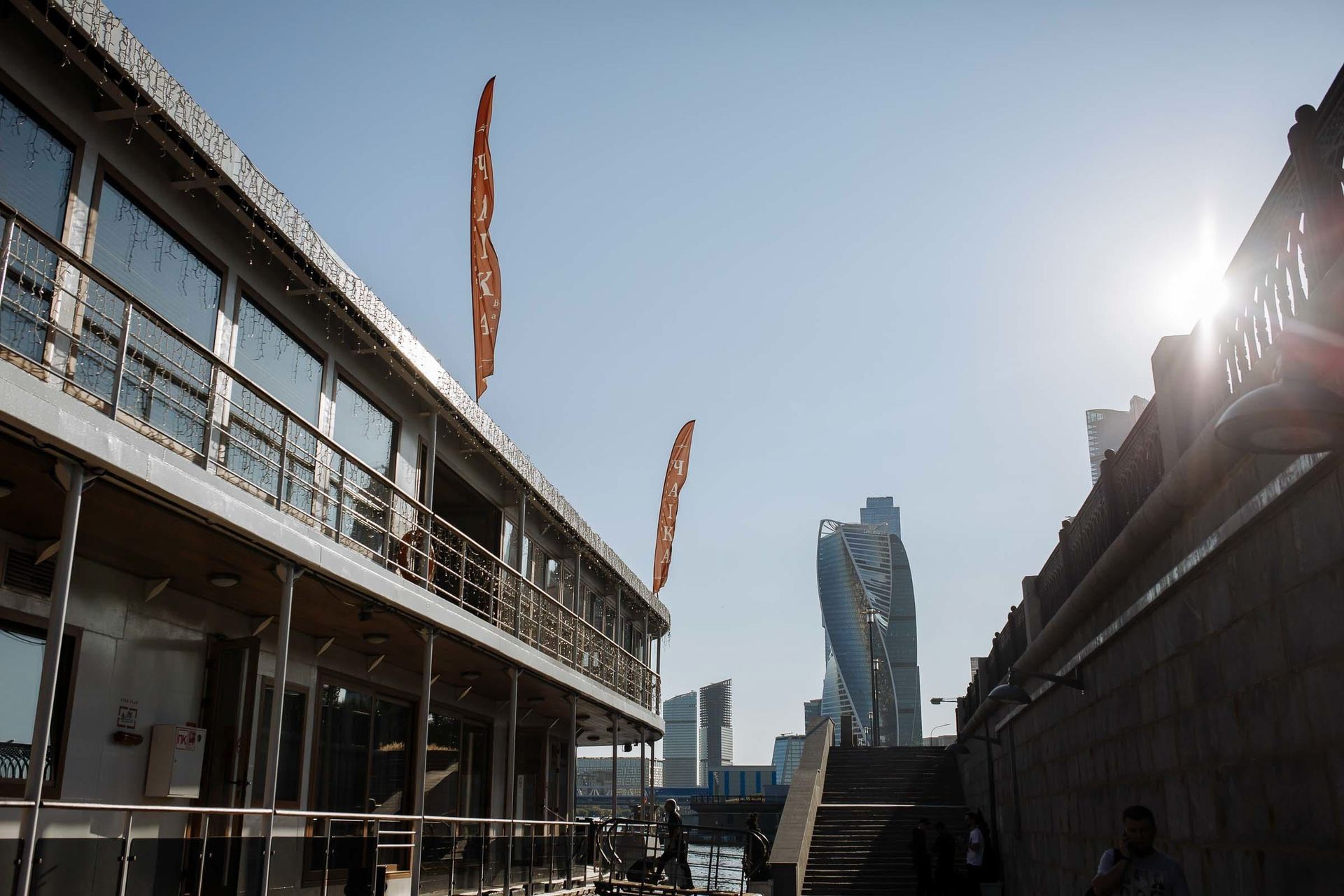 Tanya Bogdan | Documentary photography of wedding venue setup.