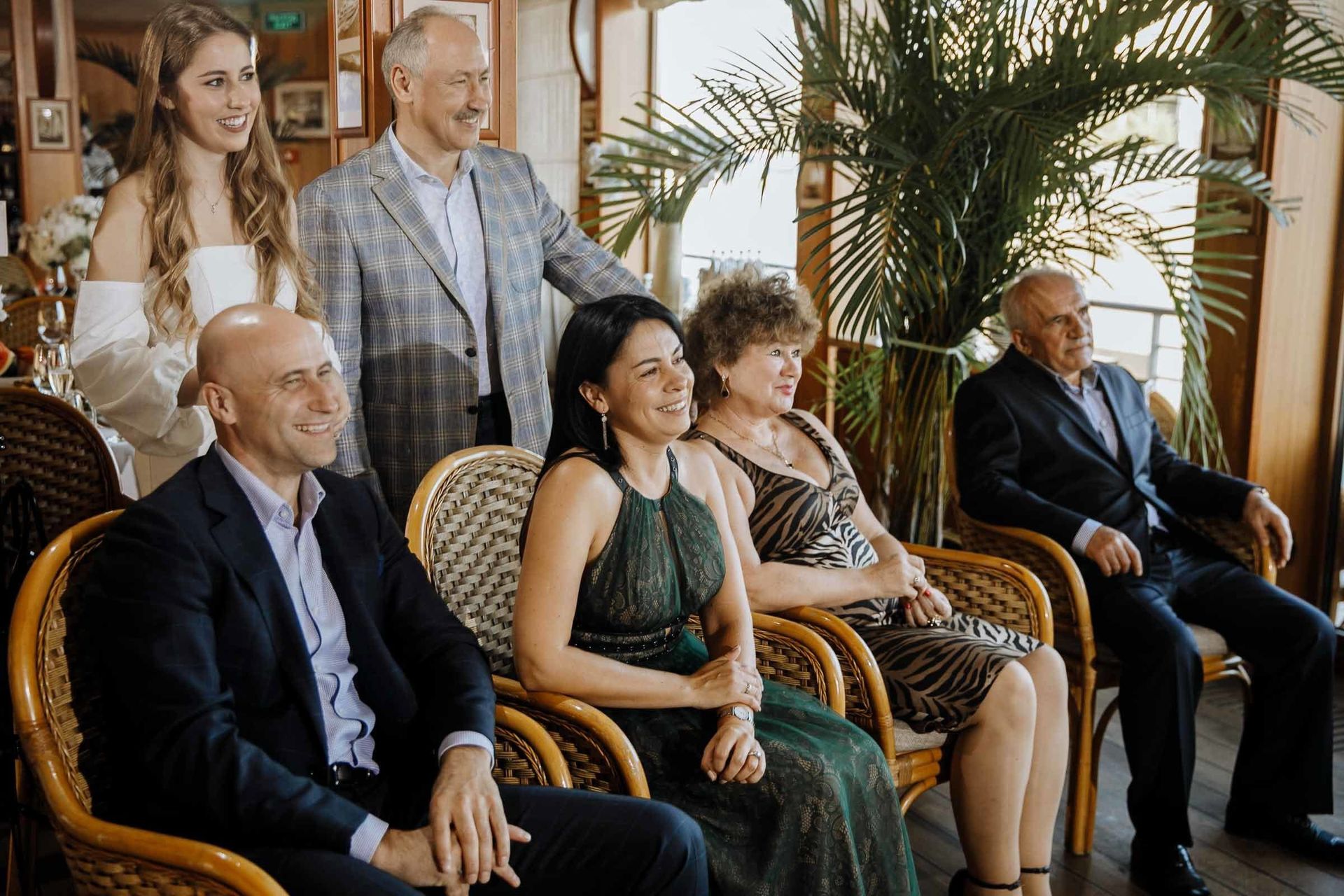 Tanya Bogdan | Documentary photography of ceremony guests.