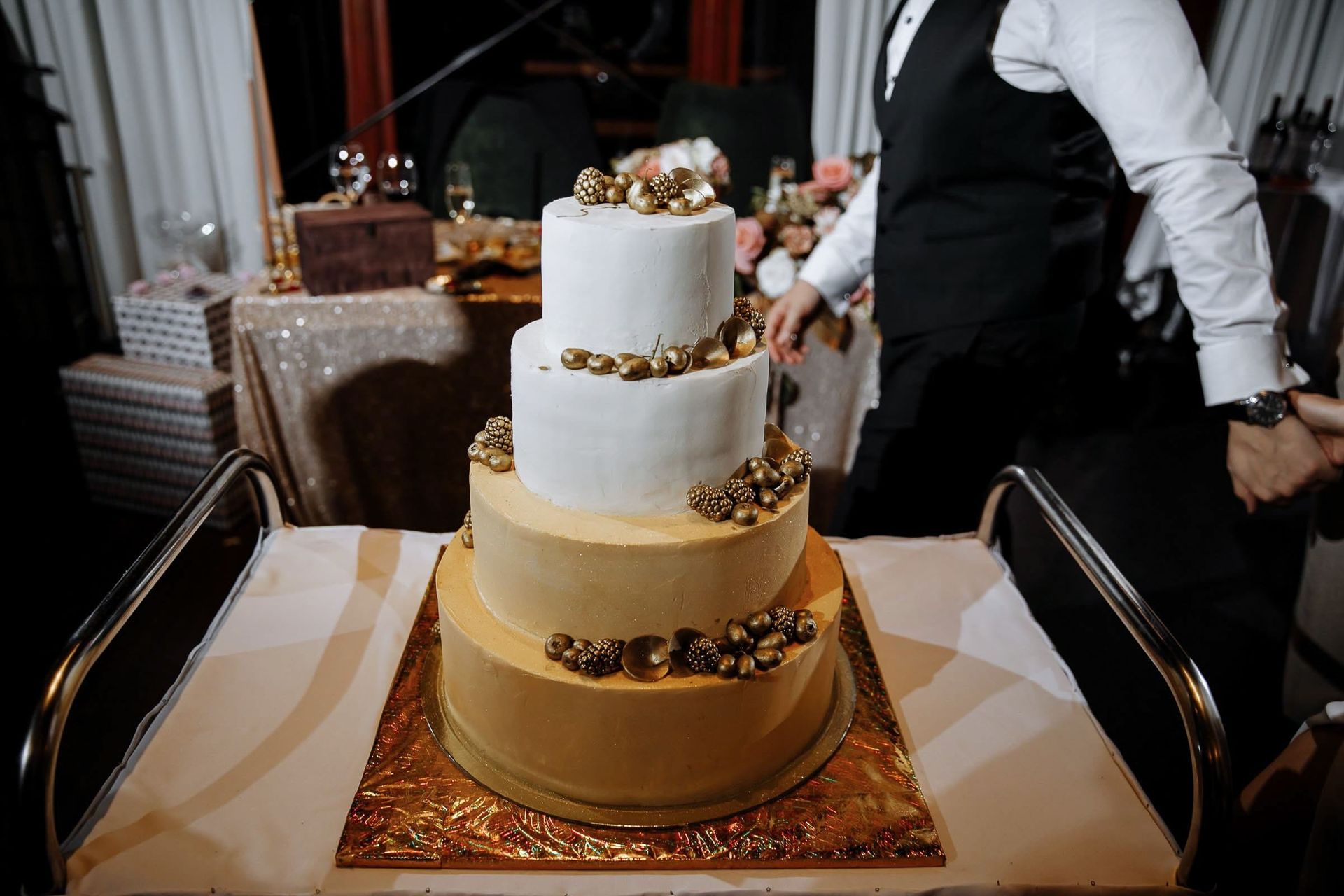 The four-tiered wedding cake by London wedding photographer Tanya Bogdan.