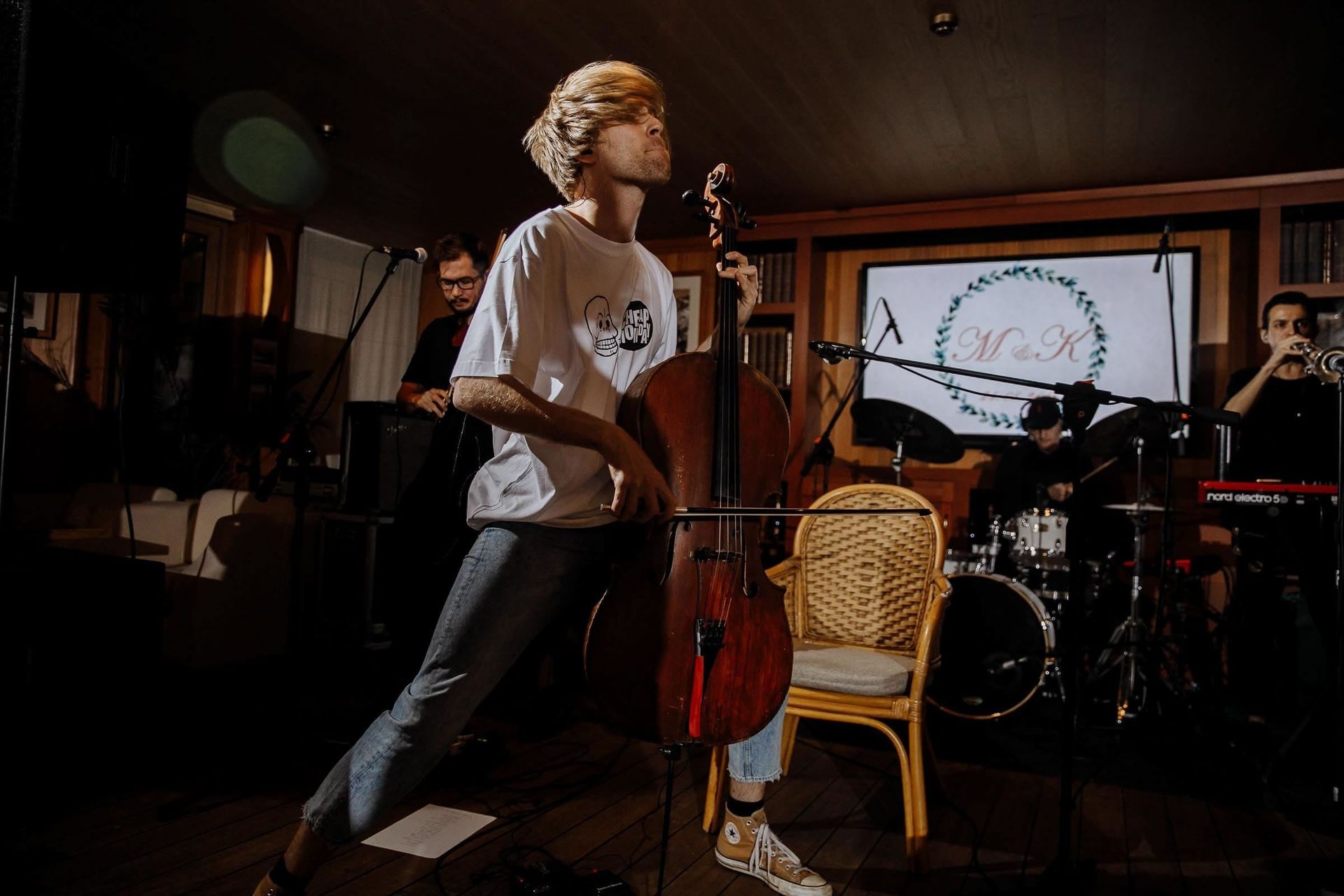 Tanya Bogdan | High-energy cellist editorial wedding party photos.