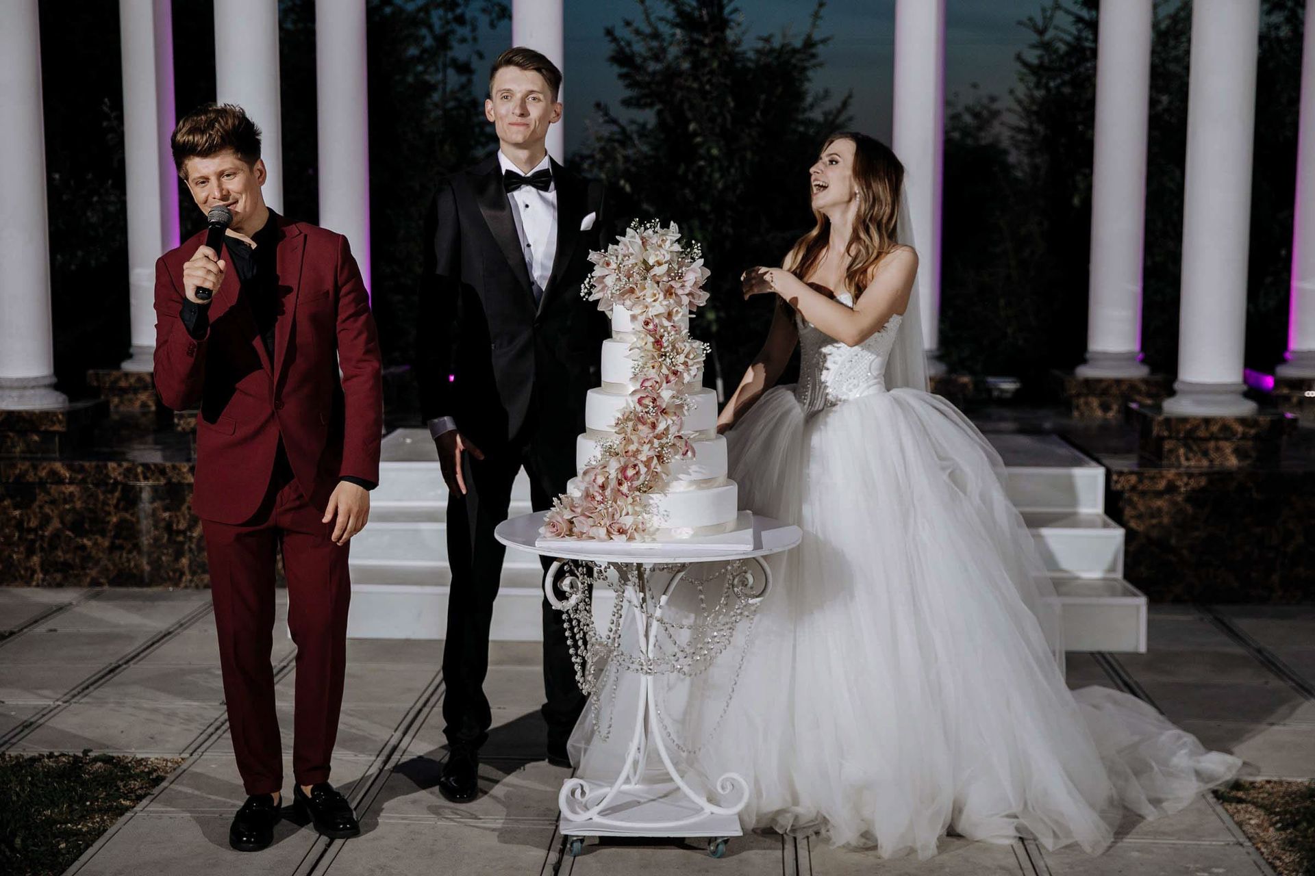 A beautiful natural moment of the bride laughing, by Tanya Bogdan.