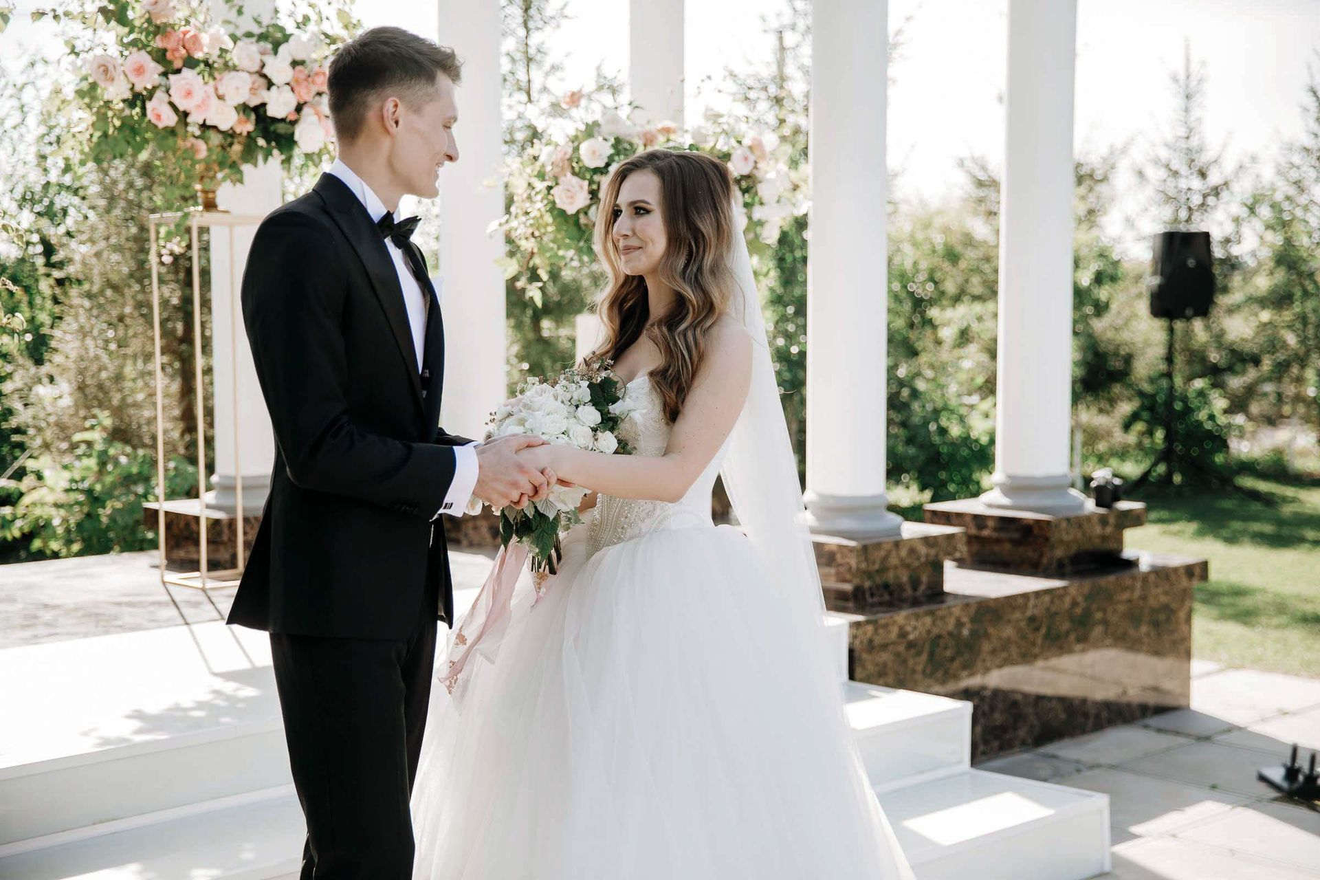 A beautiful editorial ceremony moment captured by London wedding photographer Tanya Bogdan.